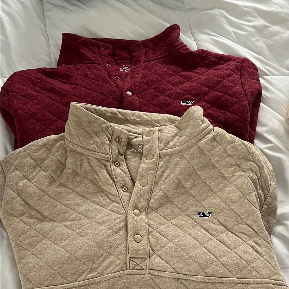 Vineyard Vines Quilted Snap Pullover Duo in Beige and Burgundy